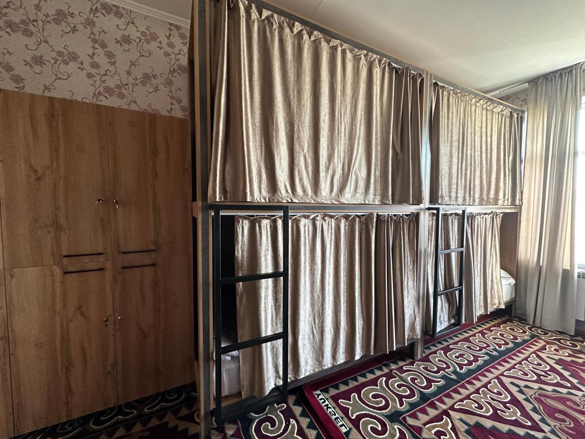 Sunny Hostel أوش المظهر الخارجي الصورة